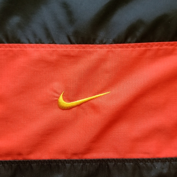 Nike Windbreaker Jacket, size M - Picture 5 of 5